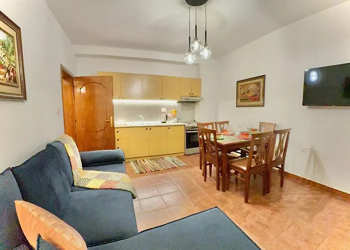 Garden * ティラナ