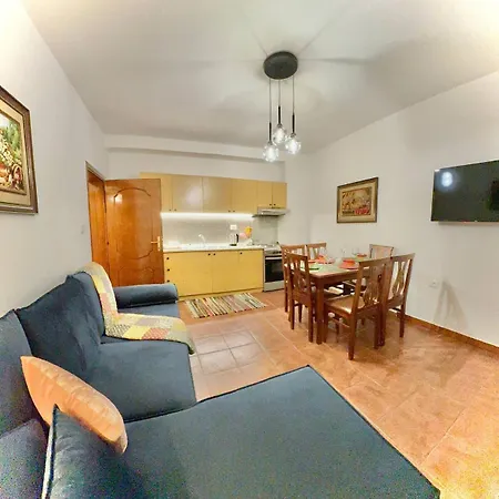 Garden * Тирана